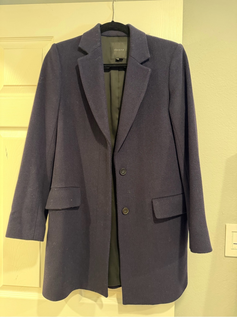 Theory Women’s Navy Micro Houndstooth Wool Coat